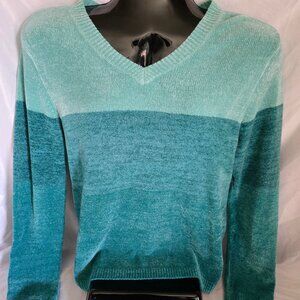 Basic Edition Women's Long Sleeve V-neck Pull Over Sweater M